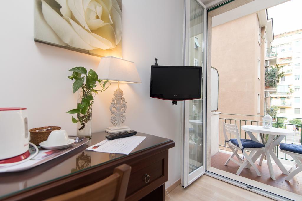 Le Rose B&B Roma Ngoại thất bức ảnh