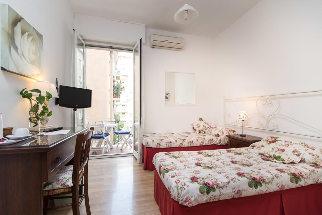 Le Rose B&B Roma Phòng bức ảnh